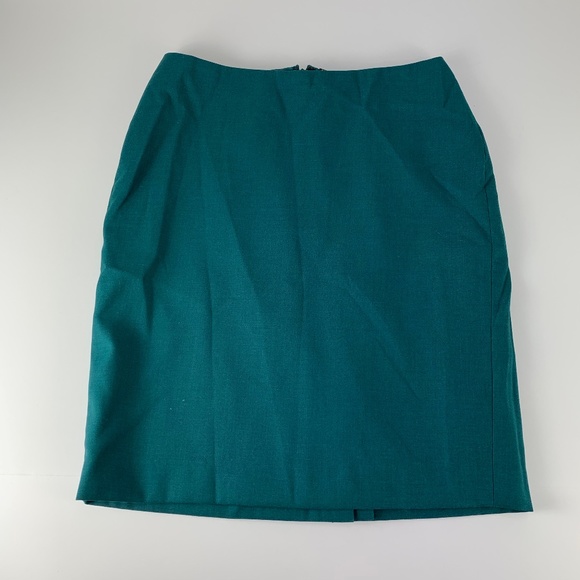 Anne Klein Dresses & Skirts - Anne Klein Sz 0 Rayon Green Skirt Business Career